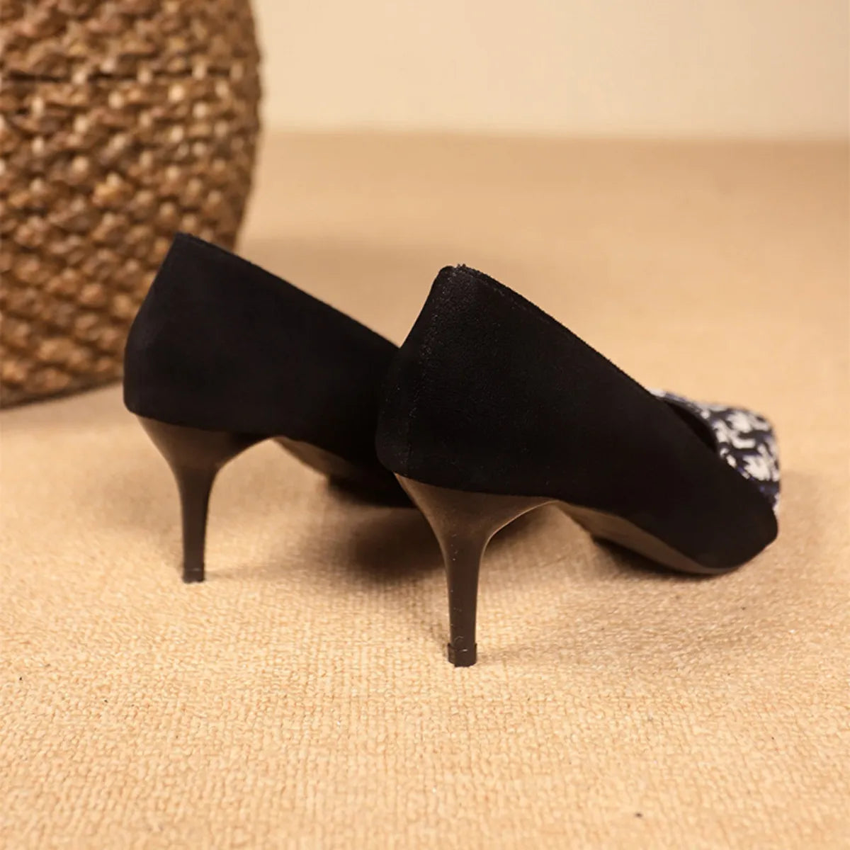 43aa9bea3c4f4e11a22d3a404405ed10-Max-Origin