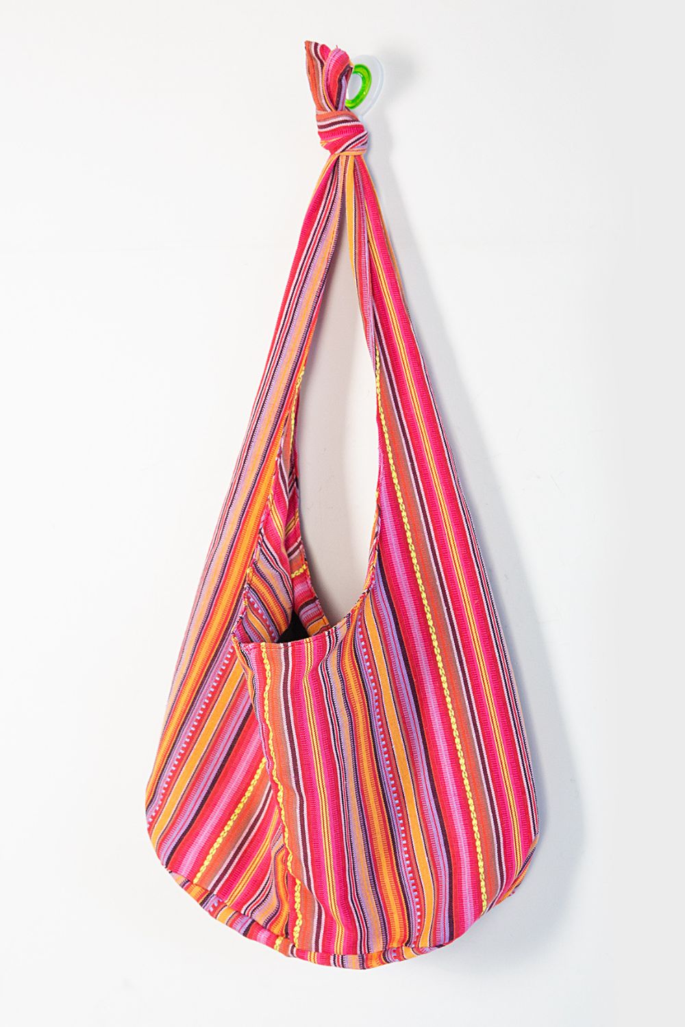 504b1e1b4f8d4190aa6c701cbf2f3033-Max