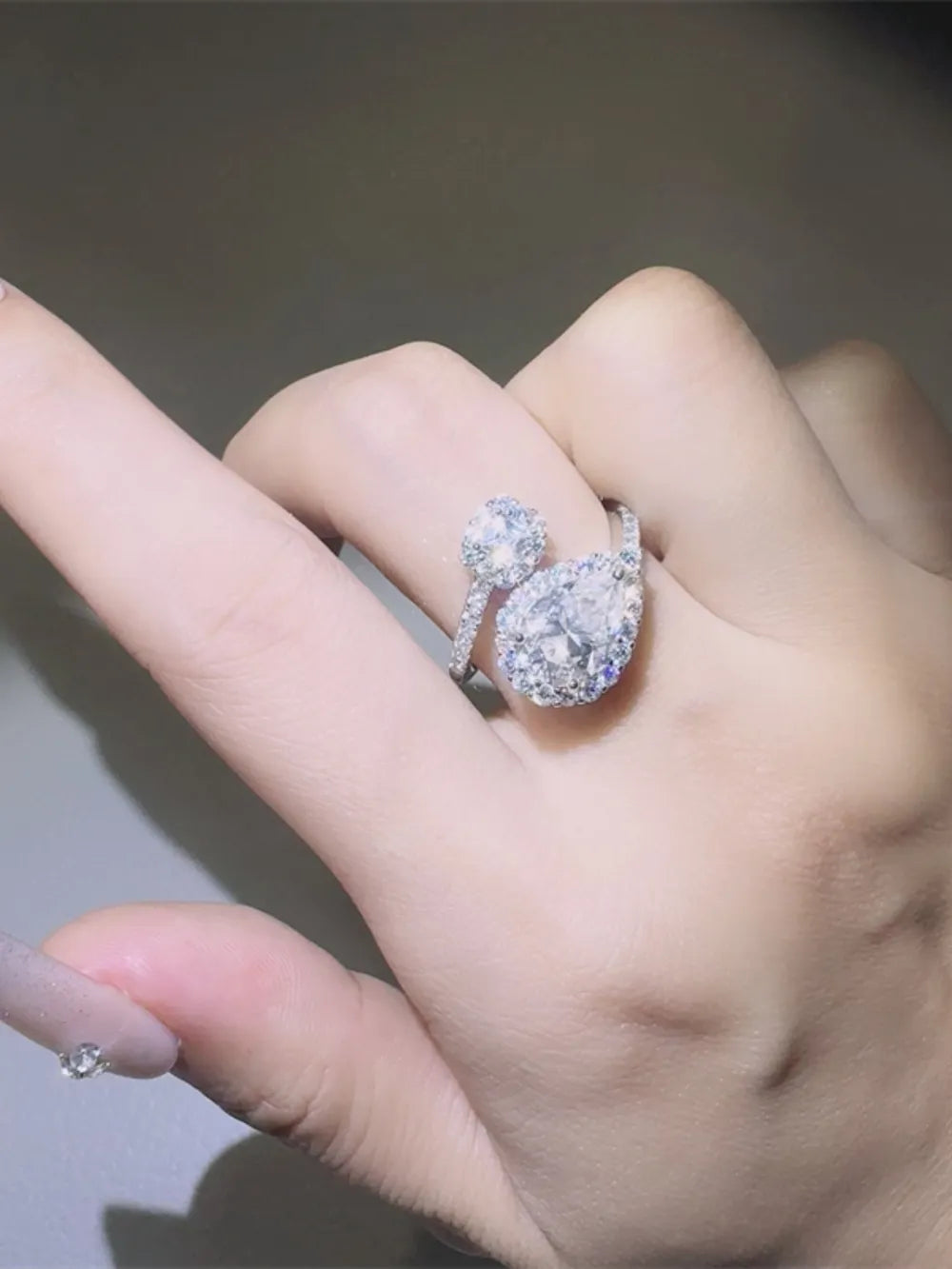 baee9ab2-106a-483c-a8f8-39132eee5b19-Max