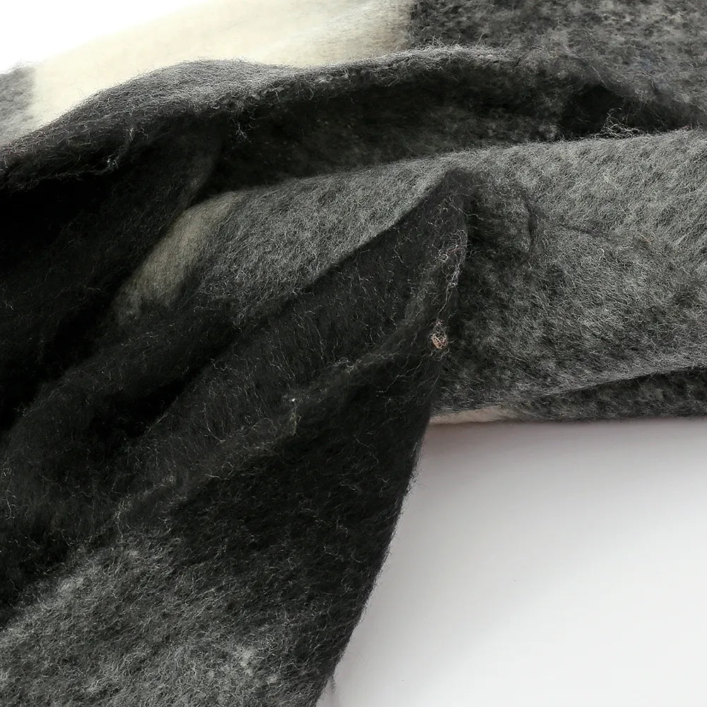 f8f31ae2-c19a-435f-b260-31113db7eda5-Max